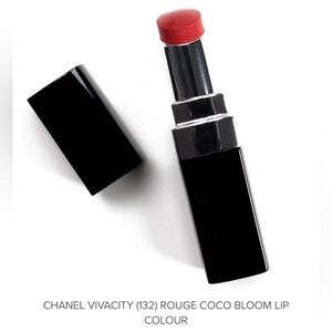 Chanel Rouge Coco Bloom Lipstick in Vivacity, 132